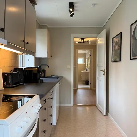 Apartment Charming With Free Parking Close To Center